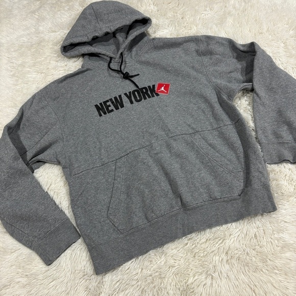 Nike Air Jordan NEW YORK CITY Pullover Mens Hoodie Gray Size Medium - Picture 5 of 12